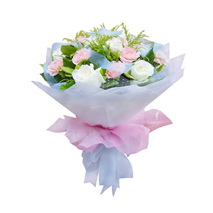 鲜花/暖暖祝福:11枝白玫瑰，11枝粉色康乃馨
包 装:玻璃纸内衬