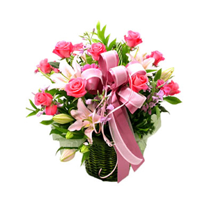 鲜花/春天:粉色玫瑰12枝、太阳花5支、粉色百合2支
包 装: