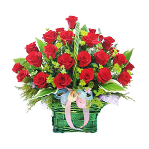 鲜花/温暖情怀:50枝红玫瑰
包 装:有柄圆形提篮、彩色丝带结