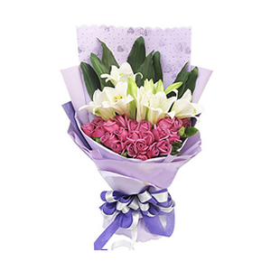 鲜花/相守一生:26枝紫玫瑰，4枝多头百合
包 装:紫色礼品纸内衬