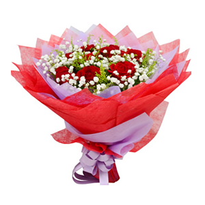 鲜花/唯爱一生:9枝红玫瑰
包 装:紫色、红色棉纸包装，紫色丝带束