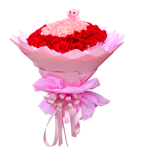 鲜花/美好的爱:33枝粉玫瑰、66枝红玫瑰
包 装:粉色棉纸内衬，