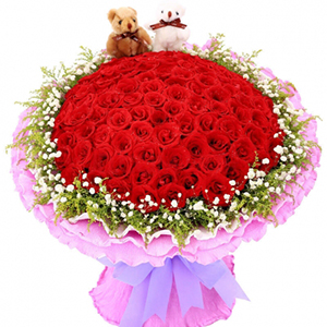 鲜花/浪漫无限:99朵红玫瑰，黄莺，满天星丰满围边，2只小熊
花 